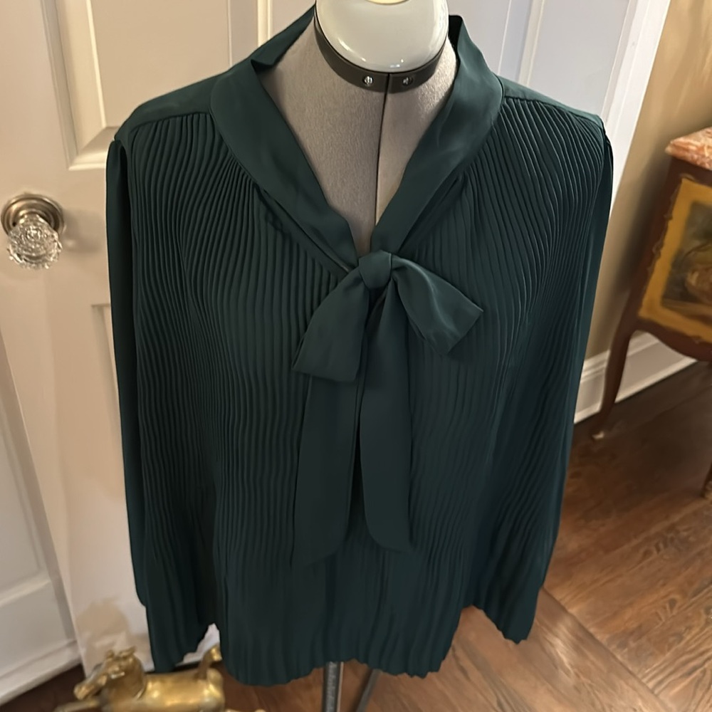 NANETTE Nanette Lepore Deep Green Tie Front Pleated Blouse XL Extra Large